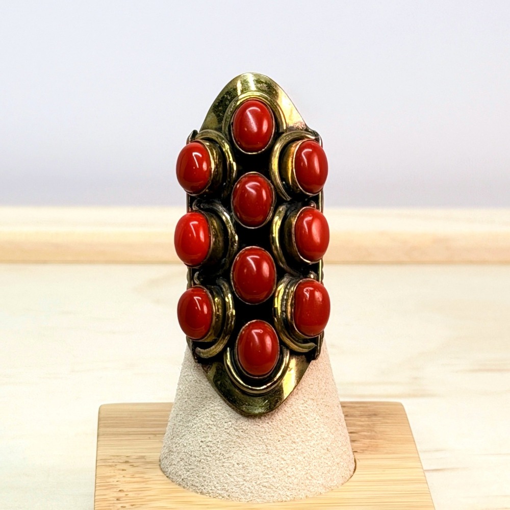 Vintage 1970s Nepal Tibetan Brass Red‎ Coral Cabochon Brutalist Shield Ring